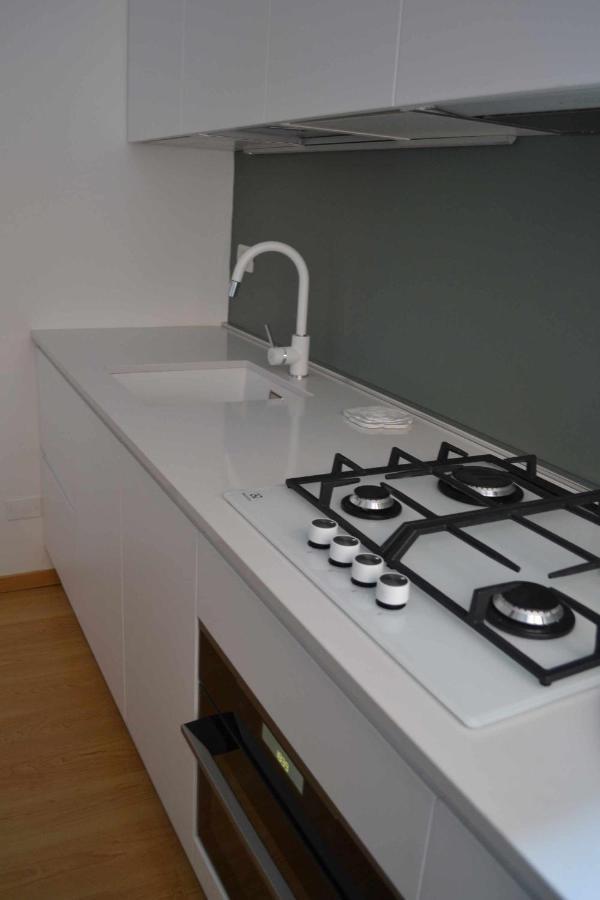 Appartement Lantica Torre à Riva del Garda Extérieur photo