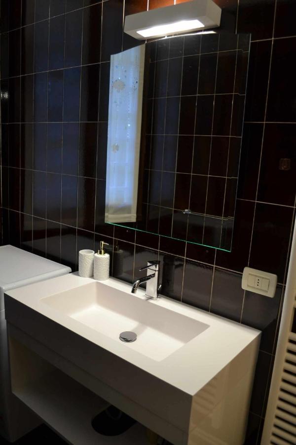 Appartement Lantica Torre à Riva del Garda Extérieur photo