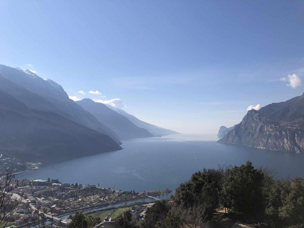 Appartement Lantica Torre à Riva del Garda Extérieur photo